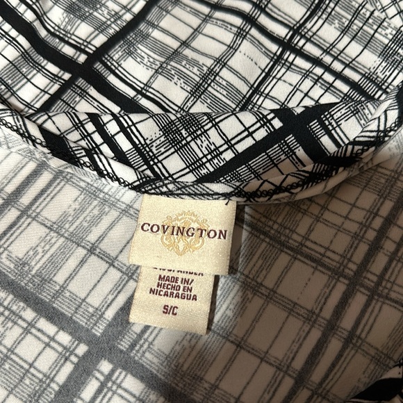 Covington Scoop Neck Short Sleeve Black and White Striped Blouse - Picture 9 of 10